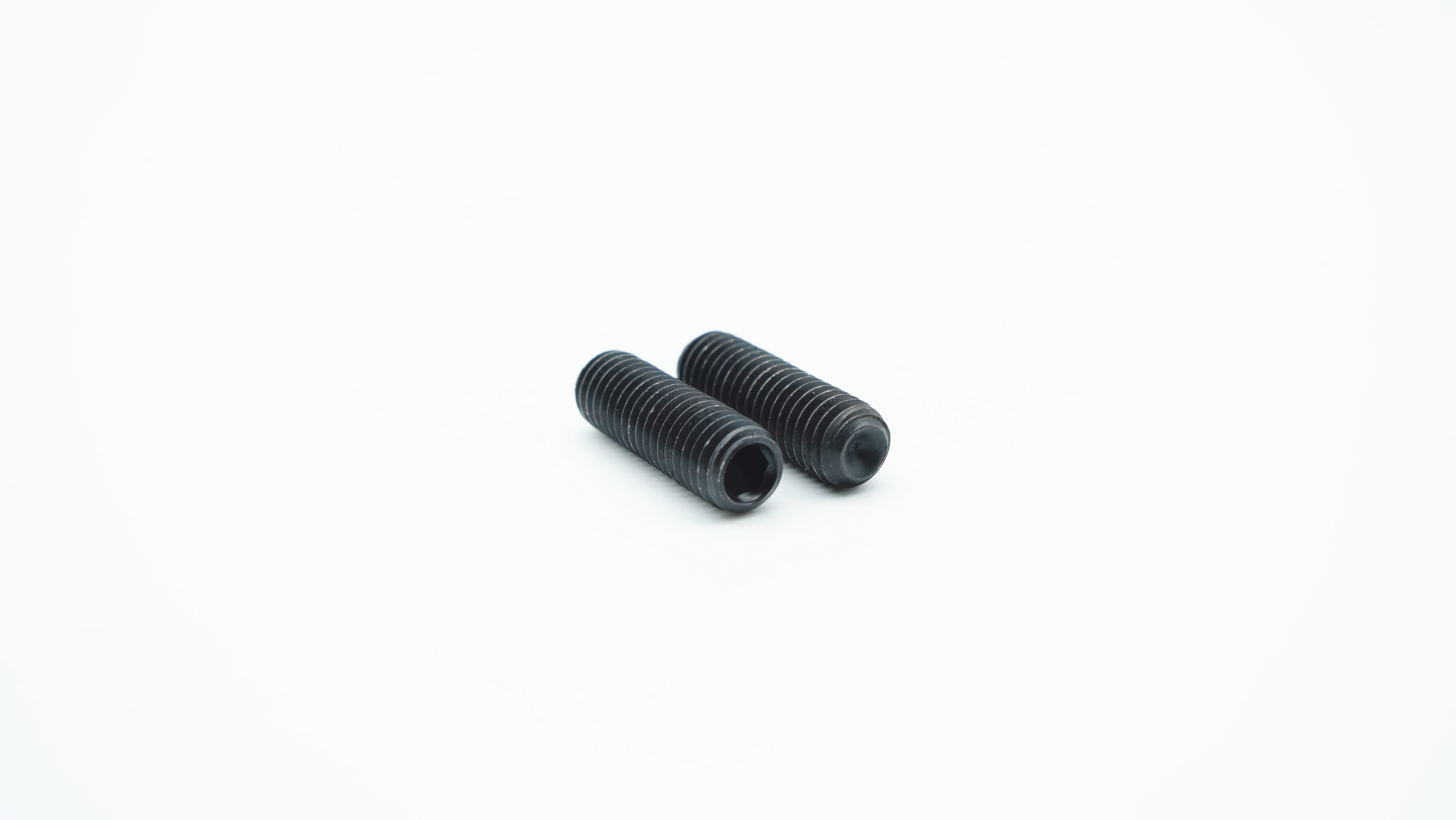 Black Oxide Hex Socket Set Screws with Cup Point
