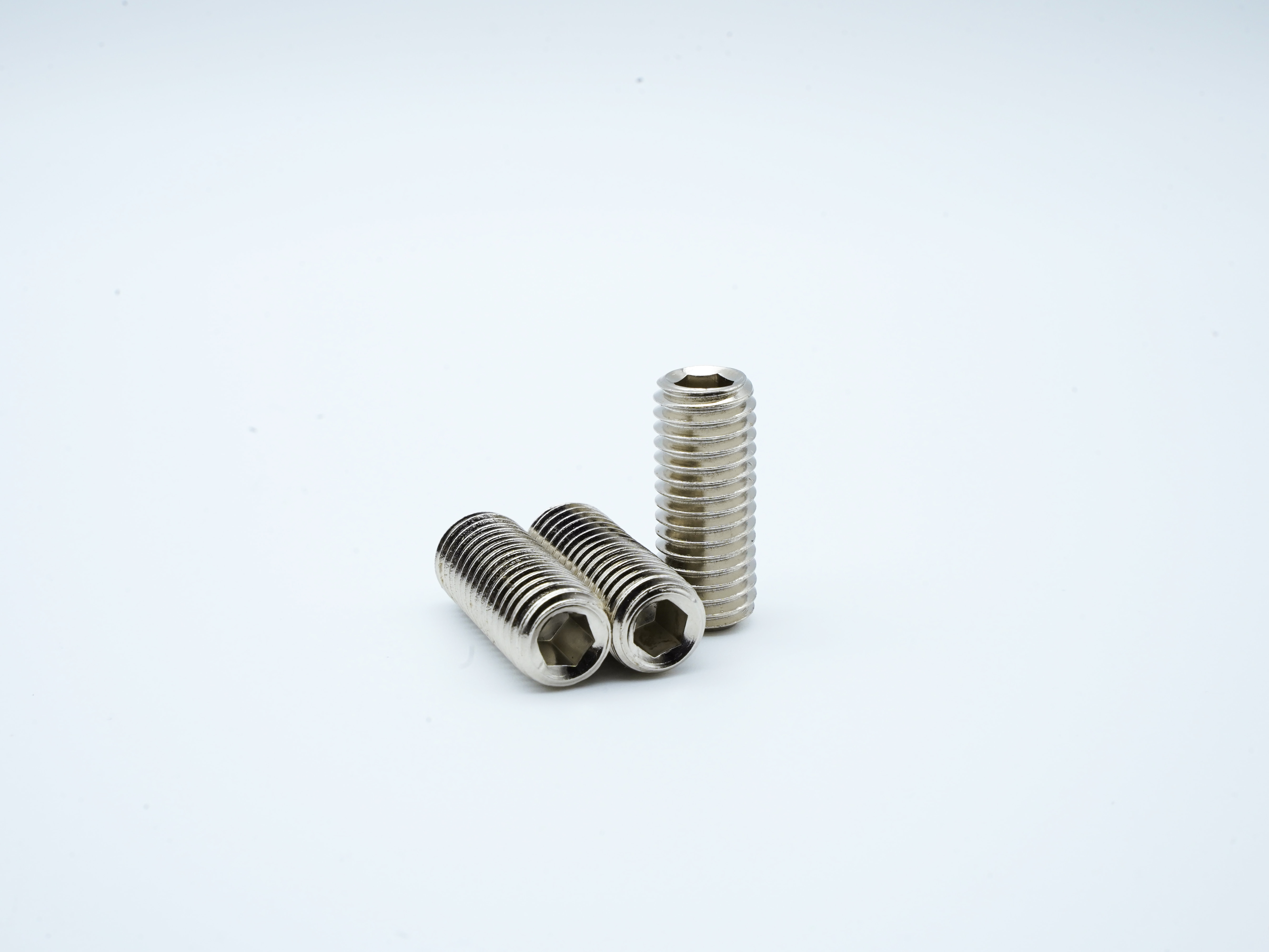 Nickel-plated Hex Socket Set Screws with Cup Point