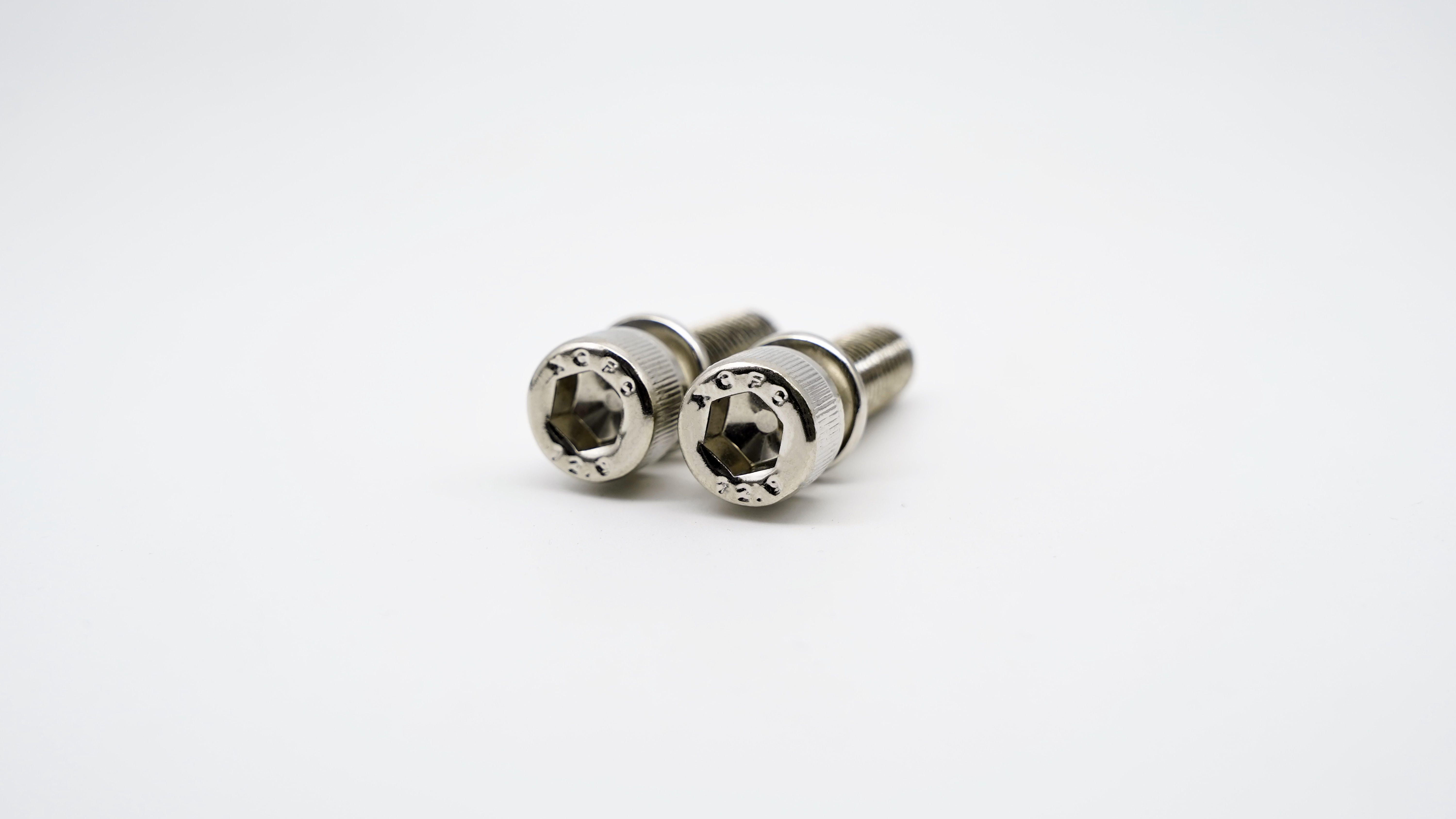 Nickel-plated Hex Socket Head Cap Screws with Spring Washers